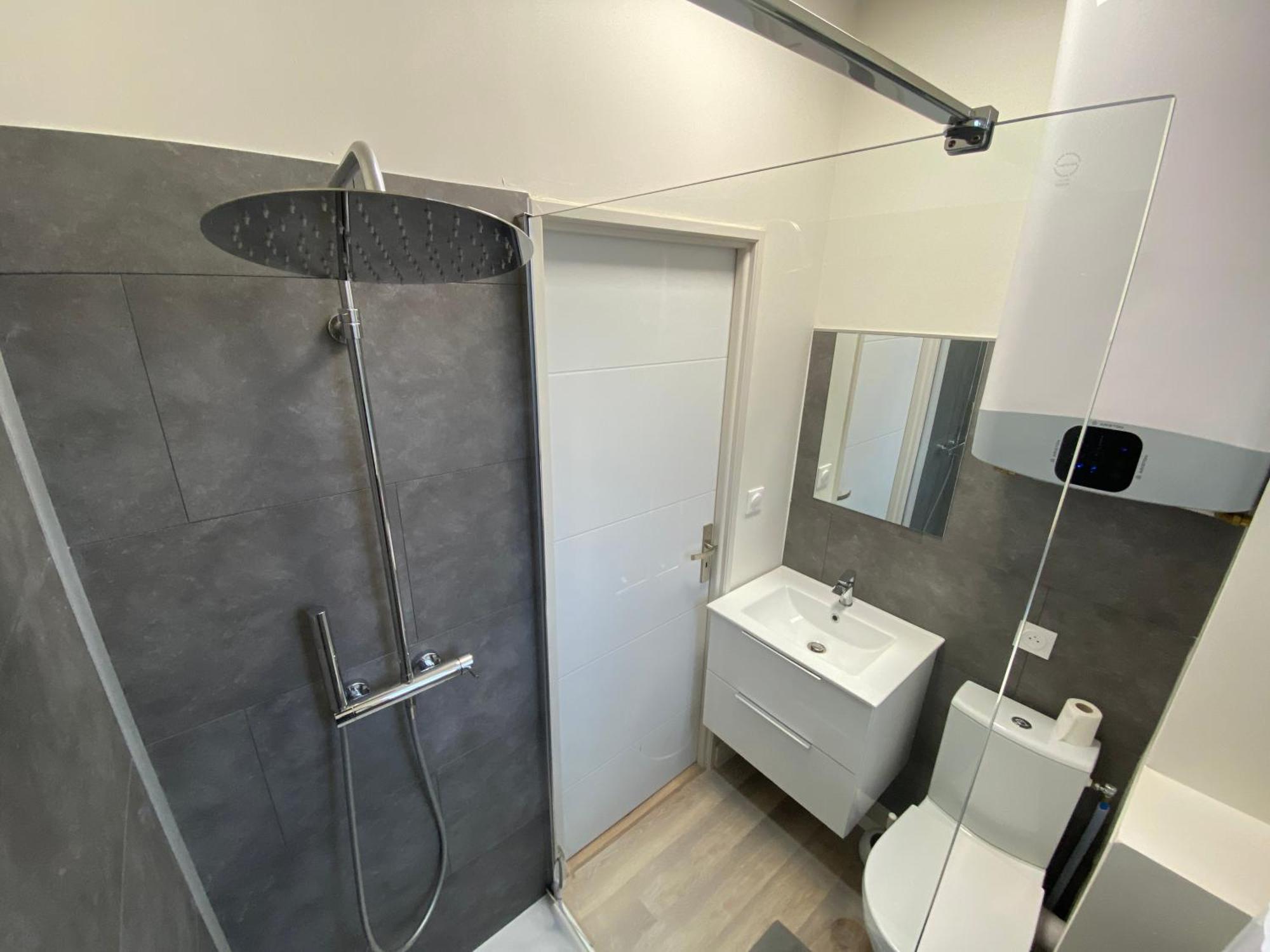 Apartment Au 3 Rue Manhes *